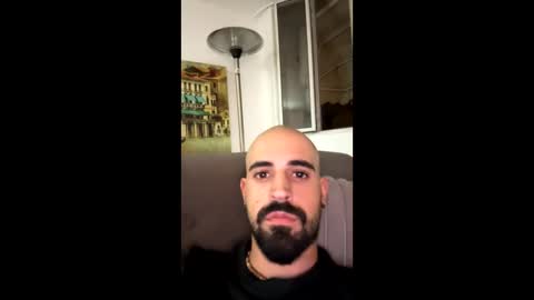 Snapshot of beardedbaldy_09 chatting on October 8, 5:39 pm Ask me online show from October 8, 5:39 pm