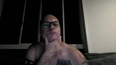 beatsboy87 online show from January 4, 11:11 am