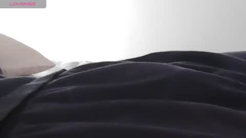 love2seeudear online show from February 5, 3:46 am