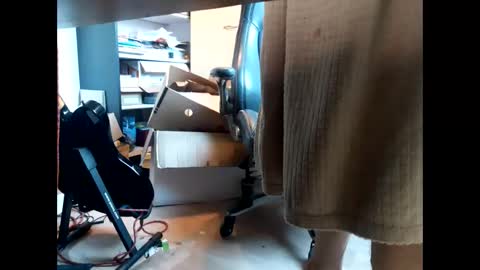 Bellebate online show from February 8, 2:10 pm