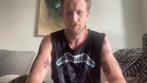 bendoverxo online show from November 1, 7:40 pm