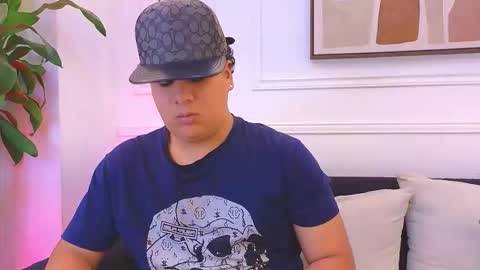 bennett_alejoo online show from March 1, 3:50 am