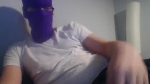 bennybueno online show from March 19, 2:59 am