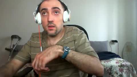 bentish online show from December 22, 11:22 am