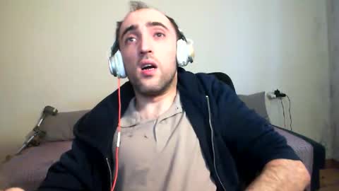 bentish online show from February 10, 3:06 pm