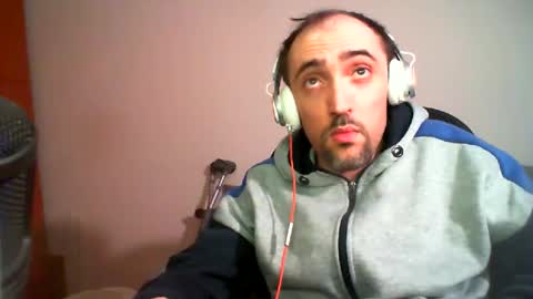 bentish online show from February 9, 4:18 pm