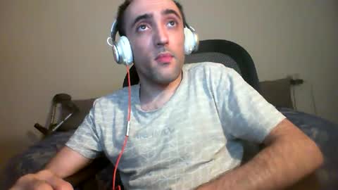 bentish online show from November 9, 3:38 pm