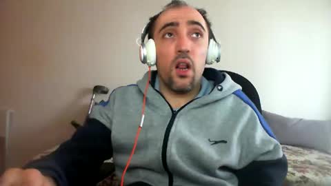 bentish online show from January 4, 12:49 pm