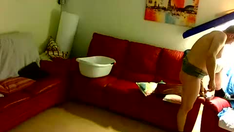 Benutzmich0800 online show from November 28, 12:58 am