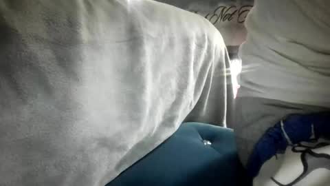 Snapshot of bertdollaz757 chatting on October 16, 5:54 pm ToxicPipe757 online show from October 16, 5:54 pm