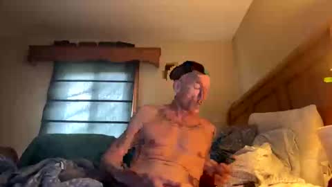 Snapshot of bestbwc4u chatting on October 8, 1:15 pm bestbwc4u online show from October 8, 1:15 pm