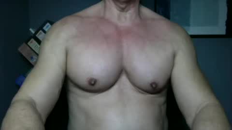 BGDKMUSCLEGUY - SELECTED BY CHATURBATE AS A TOP BROADCASTER FOR 2023 online show from October 10, 4:50 am