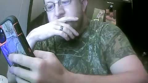 bi_guy_1993 online show from April 27, 4:31 am