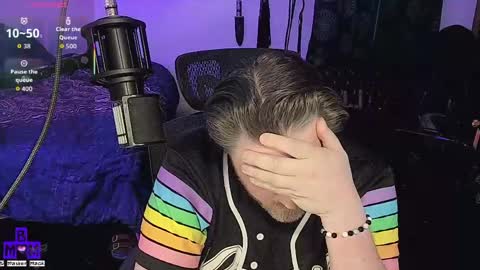 Bi Master Mack online show from April 15, 6:57 am