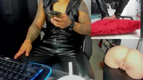 big_master420 online show from September 9, 9:13 pm