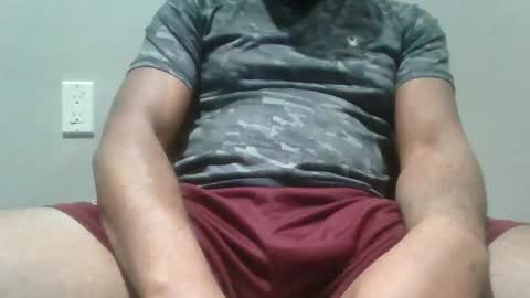 bigblackd070 online show from February 2, 6:59 am