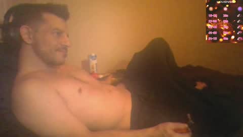 Jon - Im Straight online show from March 5, 8:23 pm