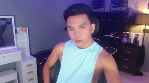 Simon online show from December 14, 12:55 pm