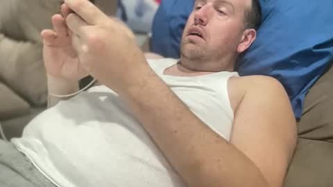 bigcocksuckingslut online show from December 5, 1:35 am