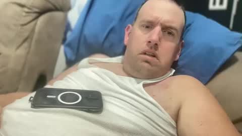 bigcocksuckingslut online show from December 1, 1:52 am