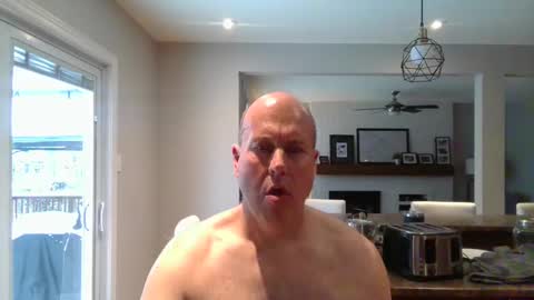 Snapshot of bigdave10005 chatting on February 9, 1:25 pm bigdave10005 online show from February 9, 1:25 pm