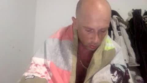 bigdickdangles472924 online show from May 24, 11:33 pm