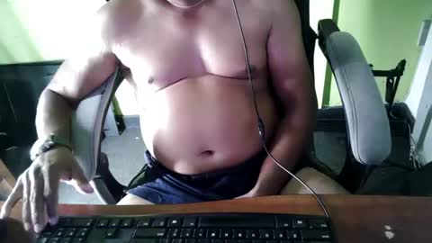 bigdickguyaux online show from July 2, 6:36 pm