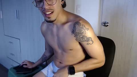 BigDragonBoy online show from February 1, 9:57 pm