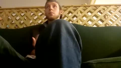 Snapshot of biggestboiiii chatting on March 10, 2:28 am biggestboiiii online show from March 10, 2:28 am