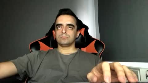 bighead3dcock online show from February 15, 9:05 am