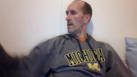 Chaz online show from March 6, 4:30 am