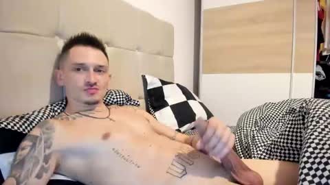 bigjustinnn online show from November 13, 10:03 pm