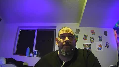 bigman42of0rlife online show from October 25, 12:12 am