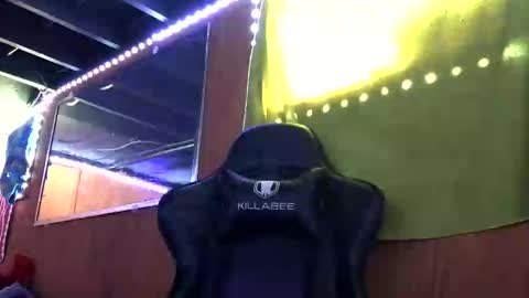 bigmeech7714 online show from February 22, 8:48 pm