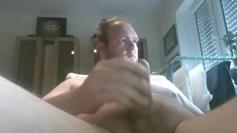 Snapshot of bigmendicks chatting on September 22, 6:35 am bigmendicks online show from September 22, 6:35 am