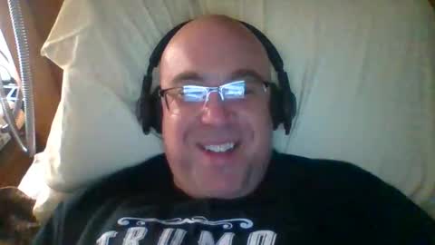 bigmike197167 online show from April 3, 6:21 am