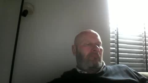 bigmike3339 online show from December 3, 12:11 pm