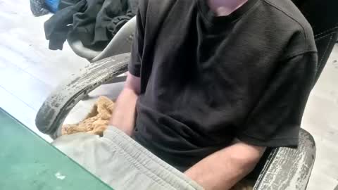 bigpeepdude online show from June 17, 4:42 pm