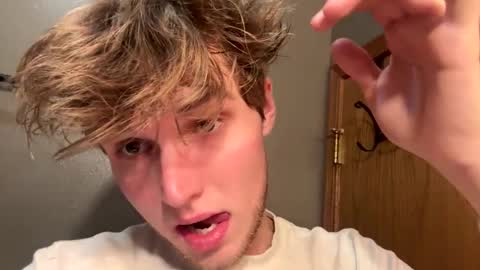 bigskinnyboyshh online show from January 10, 7:00 pm