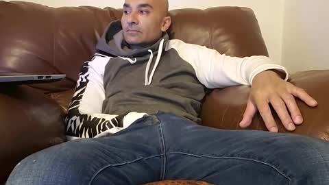 bilie11 online show from October 18, 4:39 am