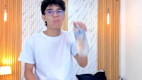 Billie online show from October 3, 3:55 am