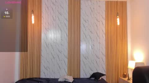 Billie online show from November 29, 4:03 am