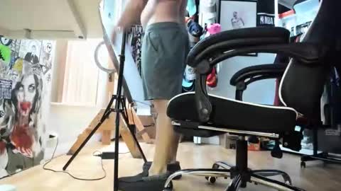 bisexualjay online show from May 14, 4:05 pm