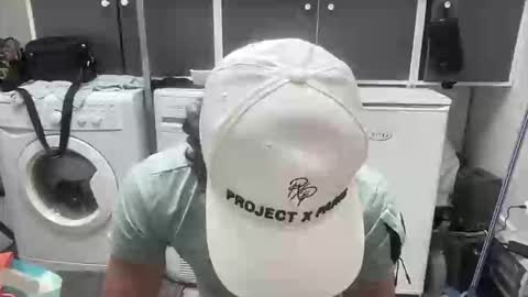 bitedeforain online show from September 12, 7:03 pm