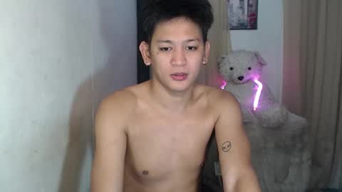 alex online show from December 1, 9:07 pm