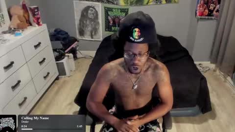 Plant Base Streamers From Pennsylvania online show from November 16, 12:46 am