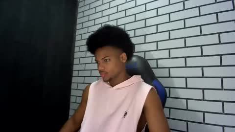 tu morenito online show from November 23, 3:56 pm