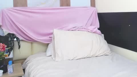 black_king_241 online show from October 12, 4:50 am