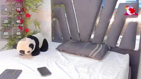 B L A C K  R O S E  online show from February 23, 11:39 am