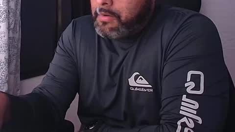 Snapshot of blackfirebird chatting on September 20, 3:39 am blackfirebird online show from September 20, 3:39 am